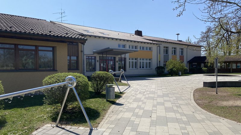 Bücherei Volkertshausen